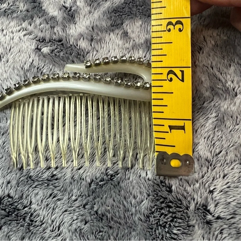 Vintage Swan Like Iridescent Plastic Prong Set Rhinestone Hair Comb